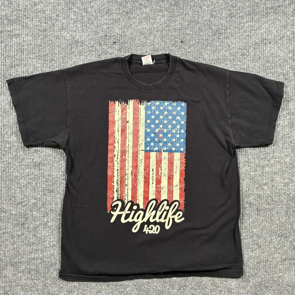 Vintage Fruit Of The Loom Men's T-Shirt Highlife 420 XL Heavy Cotton‎ USA Flag